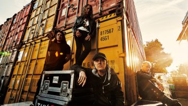 Pies wymknął się z domu na koncert Metalliki
