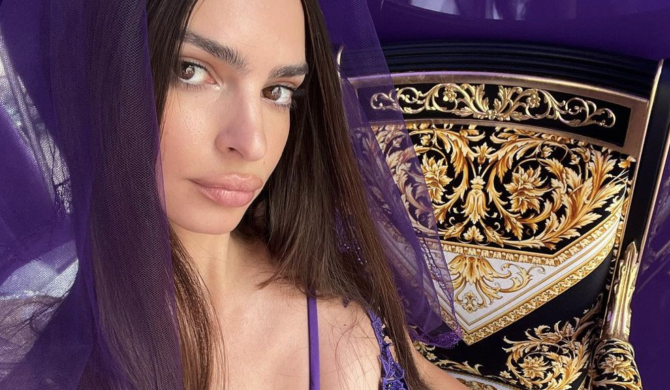 Emily Ratajkowski, o wiralowawm filmie, na którym całuje się z Harrym Stylesem