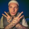 Fanka Smolastego zemdlała tuż przed jego koncertem. Wokalista po występie pojechał do niej i zagrał prywatny koncert