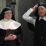 Po premierze płyty Stonesi nie zawitali do SNL, przemycili za to Micka Jaggera przebranego za zakonnicę
