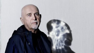 Peter Gabriel odsłonił niemal wszystkie karty z „i/o”