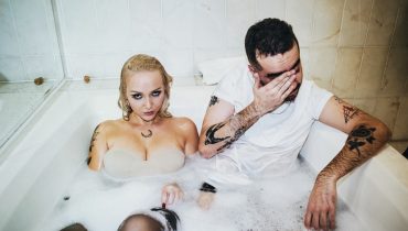 Polska wokalistka molestowana na scenie podczas koncertu