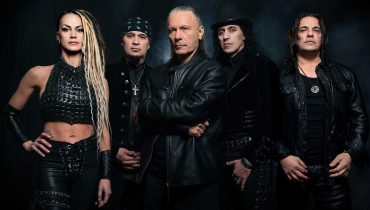 Bruce Dickinson z Iron Maiden zapowiada solowy album nowym singlem