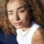 Ella Eyre prezentuje teledysk do singla „Head in the Ground”