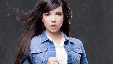 Indila łączy siły z BENNETTEM w nowej wersji swojego wielkiego hitu
