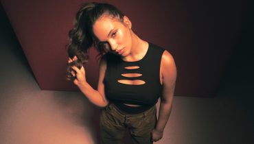 Alicja zapowiada debiutancki album singlem “spokojnie panowie”