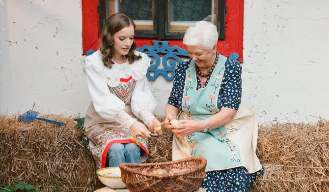 sanah: „Kobieta śrubką jest, która światem dziś obraca”