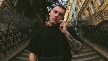 Frosti: „Ile bym nie miał, to wydam do spodu”
