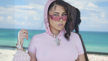 Kali Uchis po latach wreszcie podzieliła się z fanami pełną wersją „Never Be Yours”