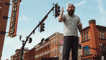 Post Malone i Luke Combs łączą siły w nowym singlu w stylu country