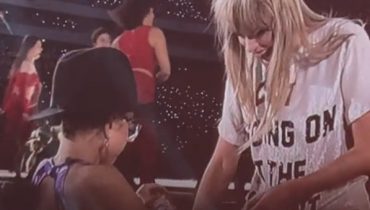 Taylor Swift oddała swój kapelusz fance na koncercie w Warszawie
