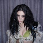 Charli XCX z przesłaniem do marek, które obdarowują ją ubraniami