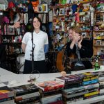 Billie Eilish w nowej odsłonie cyklu Tiny Desk Concert