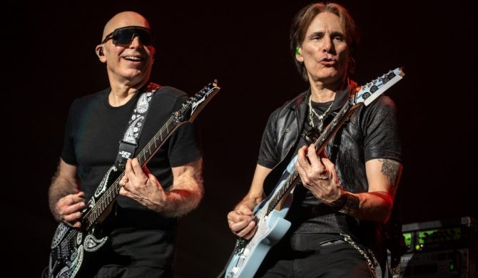 Joe Satriani i Steve Vai tworzą nowy zespół. Artyści wystąpią w przyszłym roku w Polsce