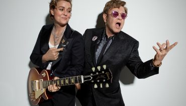 Elton John i Brandi Carlile z klipem do nowego singla „Swing For The Fences”