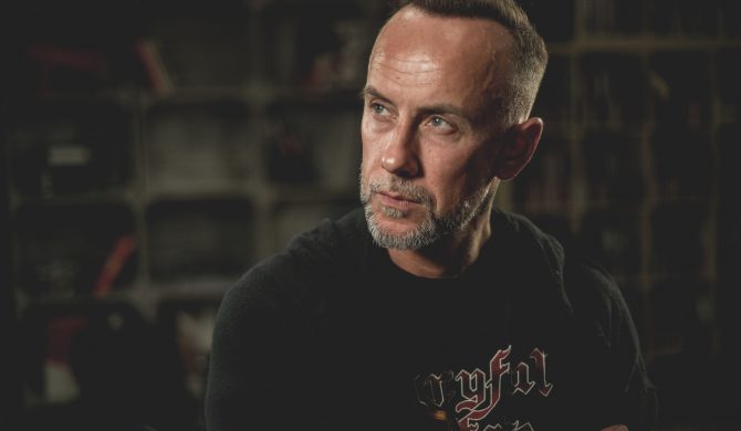 „To nie były negocjancie, tylko żałosny przejaw agresji i ignorancji”. Nergal ze wsparciem dla Zełenskiego i Ukrainy