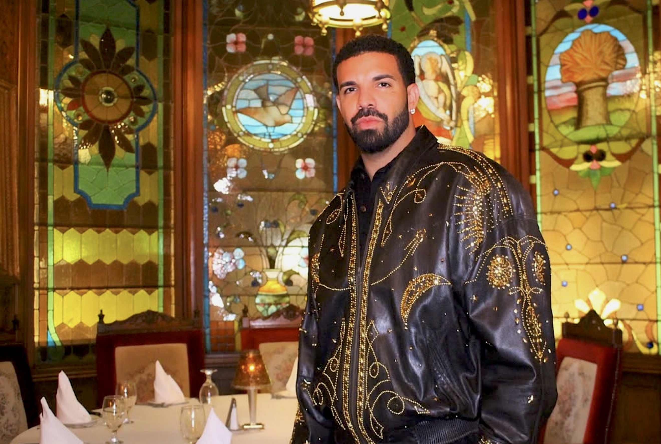 Drake świętował 40. urodziny z rozmachem. Backstreet Boys, luksusowe prezenty i nagrody do miliona dolarów