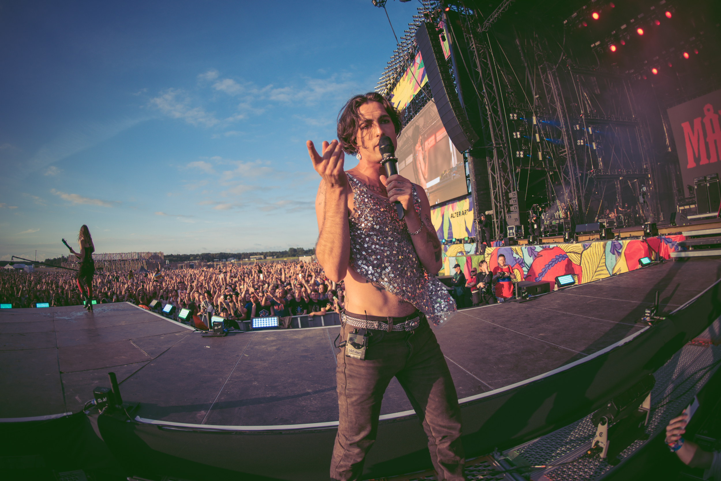 Wokalista Maneskin oświadczył się aktorce. To nie pierwszy raz kiedy Damiano poprosił ukochaną o rękę