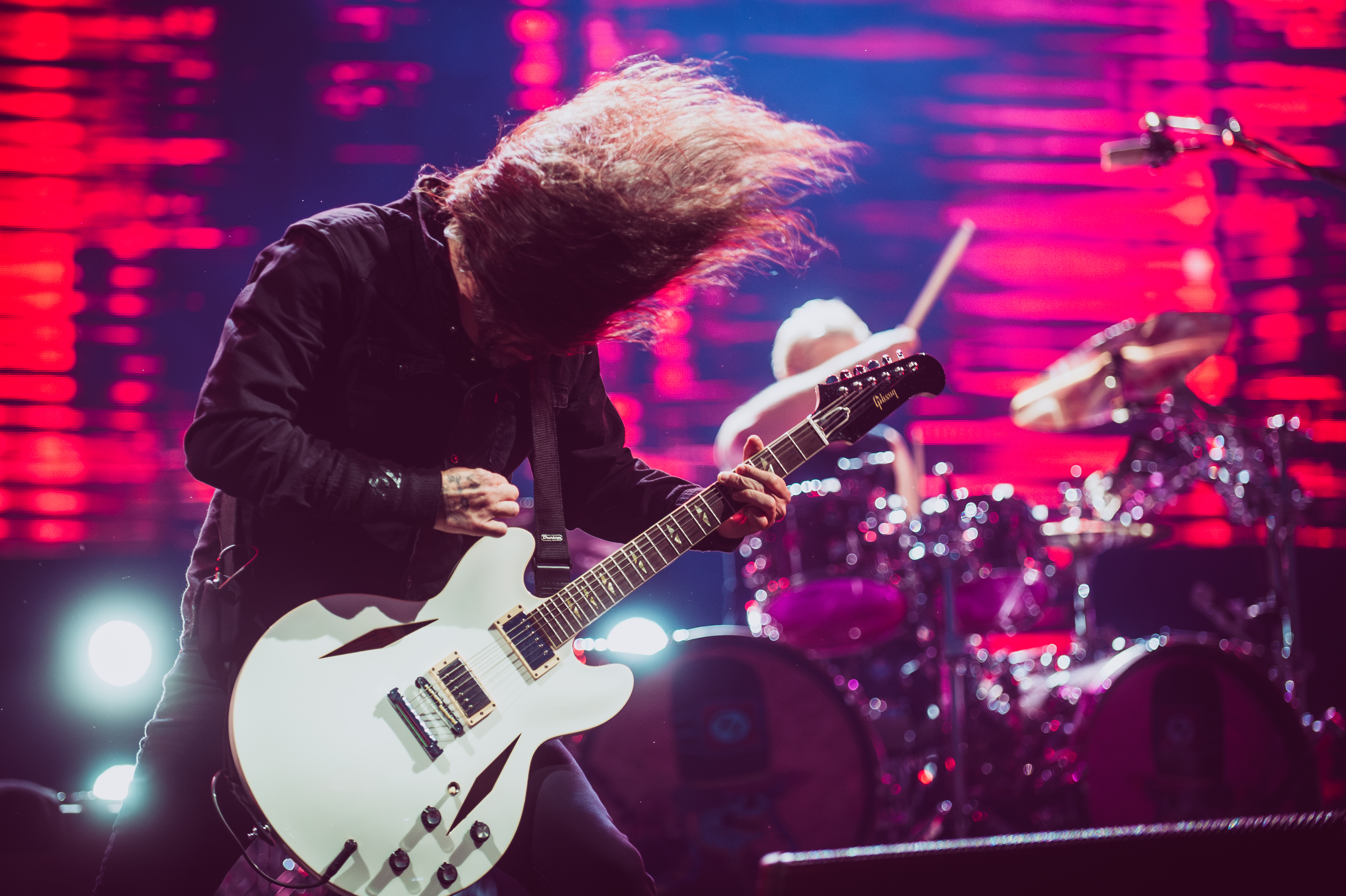 Josh Freese obiecywał podać 10 powodów, dla których Foo Fighters mogli wyrzucić go ze składu. Zrobił to