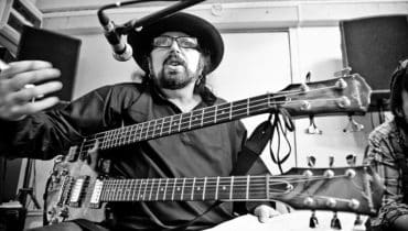 Zbigniew Hołdys trafił do szpitala – co się dzieje z legendą polskiego rocka