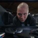 Budda wypuścił „Maybacha”. „Jak mnie zawiodłeś to karma powróci i jeszcze cię tu dopier**li”