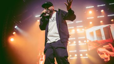 O.S.T.R. zapowiada nowy album: „Chcielibyście preorder solowego albumu w takim klimacie?”