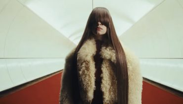 bambi nagrała popowy hit i taki jest też jej nowy teledysk