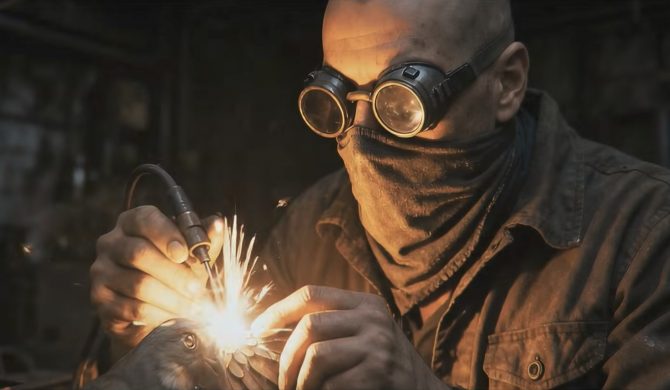 Budda składa hołd klasycznemu numerowi Budki Suflera i pokazuje Warszawę po wybuchu bomby atomowej