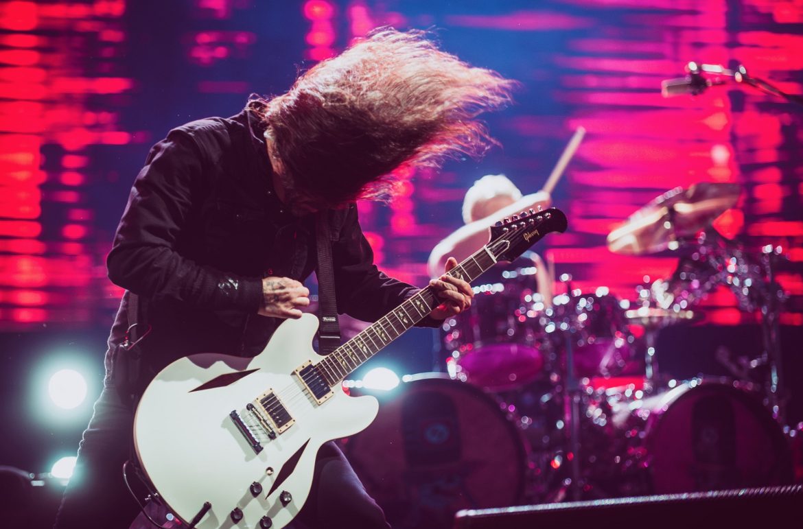 Foo Fighters ogłaszają „Take Cover Tour 2026”. Koncert w Warszawie 15 czerwca