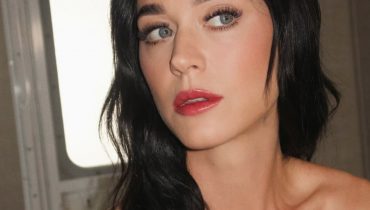 Katy Perry zdradza, że długo wahała się przed wydaniem singla „Bandaids”