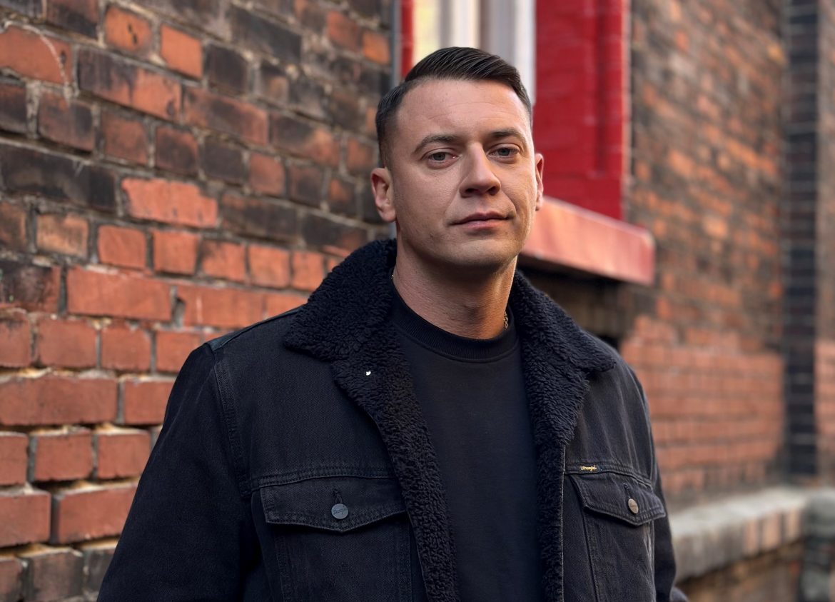 Małach, Kacper HTA i Majeran w emocjonalnym singlu „Literatki” – nocne refleksje w rytmie ulicznego rapu