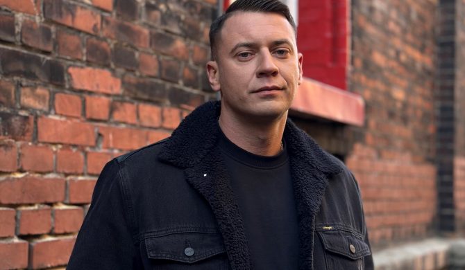 Małach, Kacper HTA i Majeran w emocjonalnym singlu „Literatki” – nocne refleksje w rytmie ulicznego rapu