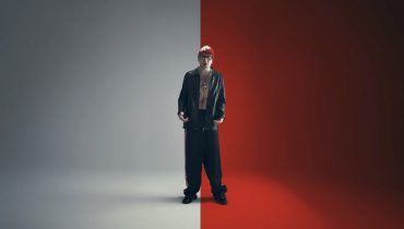 Mata w biało-czerwonych barwach w nowym teledysku