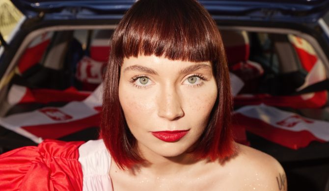 „Kocham Polskę, Orła i JP” – Mery Spolsky wysyła miłosny list do kraju