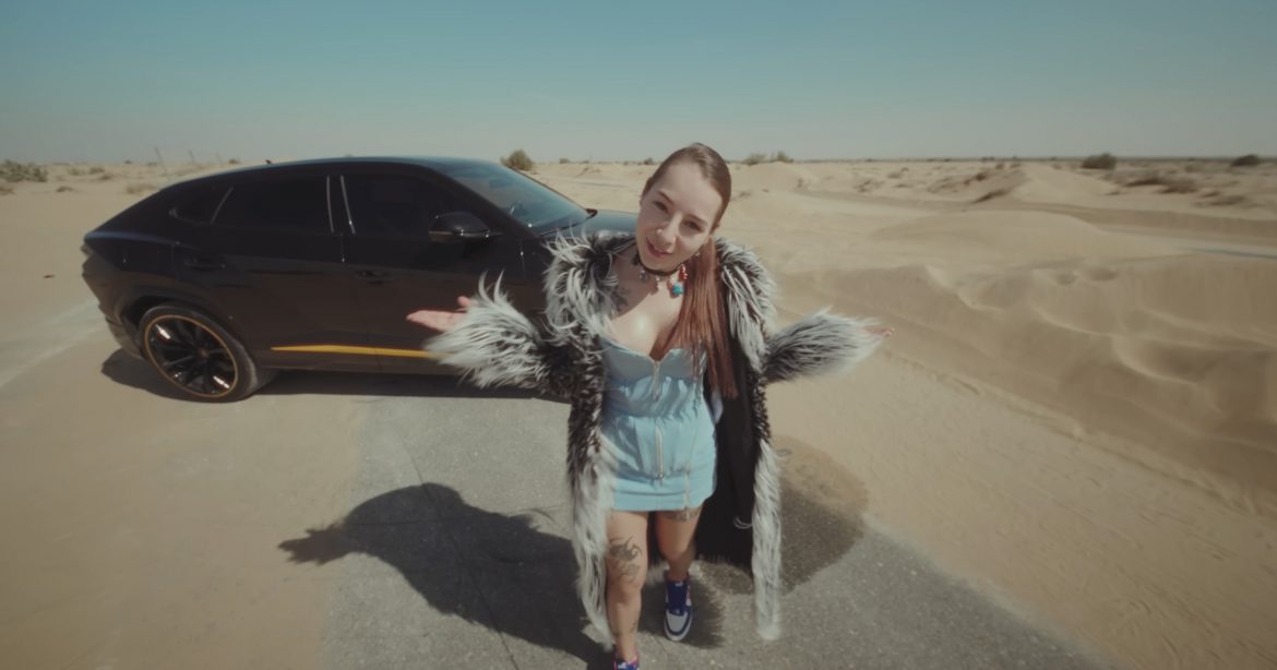 Ostatni diss Young Leosi na Fagatę słowo po słowie: „Dalej zazdrosna o Kacpra, a co Ty, Agata, się w nim zakochałaś, co?”