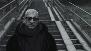 Bonson prezentuje teledysk do numeru „Trochę nieba”:  „Dość ku**y zabawa moim kosztem”