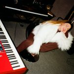 PAULA ROMA z premierą świątecznej piosenki „I tak do Was dojadę”