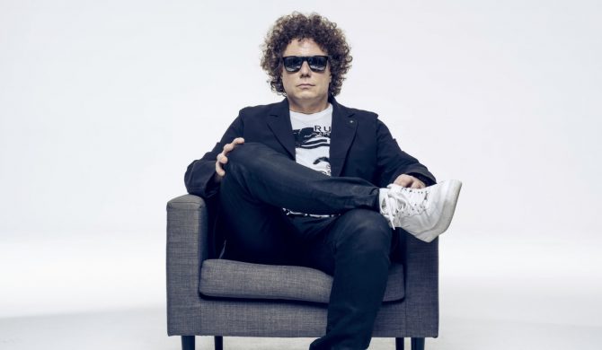 T.Love rozpada się na oczach fanów? Kolejny członek zespołu opuszcza Muńka Staszczyka