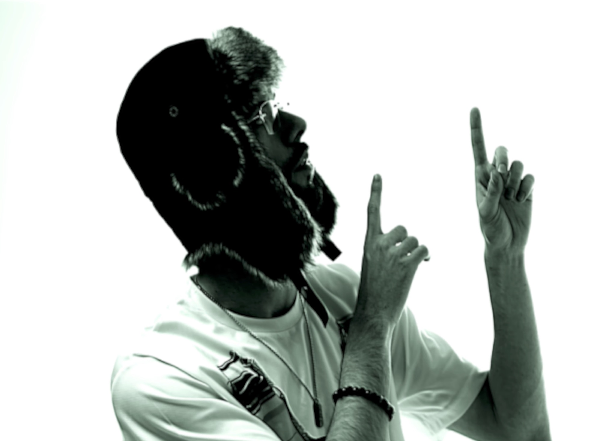 Fekir wraca z nowym singlem „Demon w głowie 2”