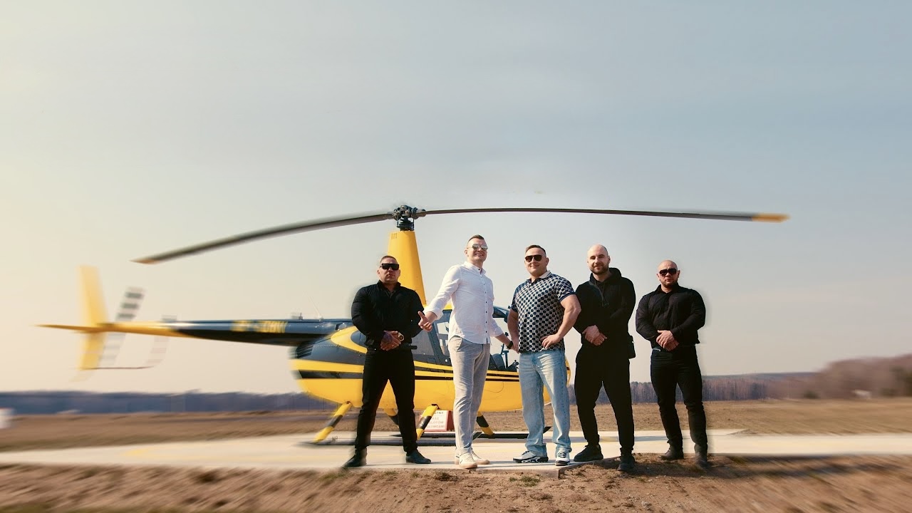 Bajorson oskarża Dawida Obserwatora o szantaż i usuwa go z hitu, który ma 40 milionów wyświetleń