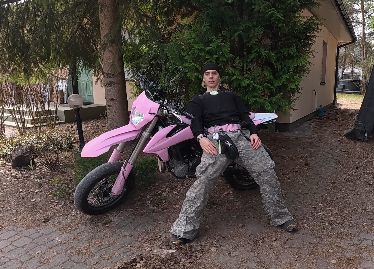 Kinny Zimmer błyskawicznie odpowiada na diss Okiego