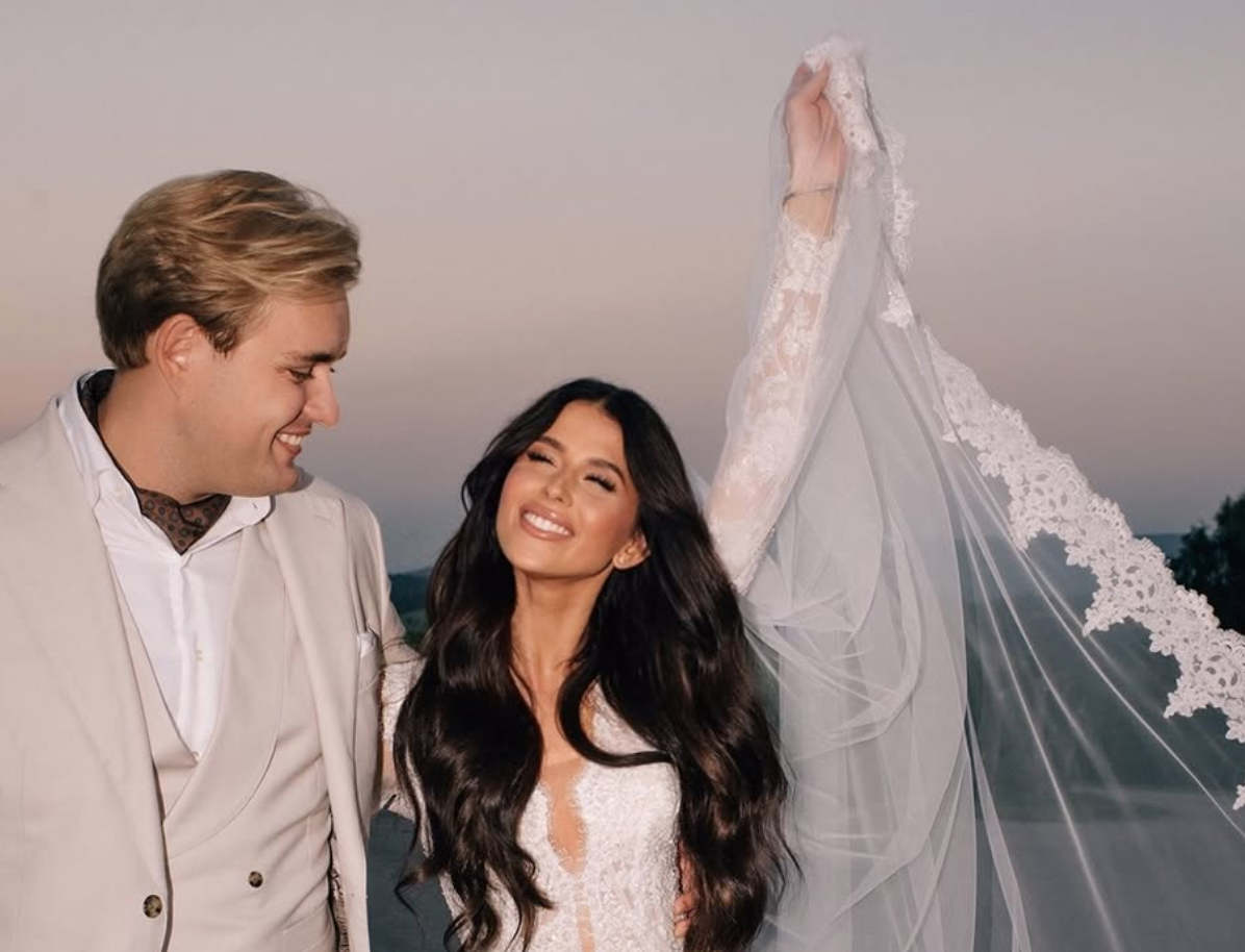 Ksiądz z ambony stwierdził, iż Roksana Węgiel nie zapłaciła za ślub. Do sprawy odniósł się jej mąż: „Kolejna prowokacja mediów, bo nazwisko mojej żony się dobrze klika”