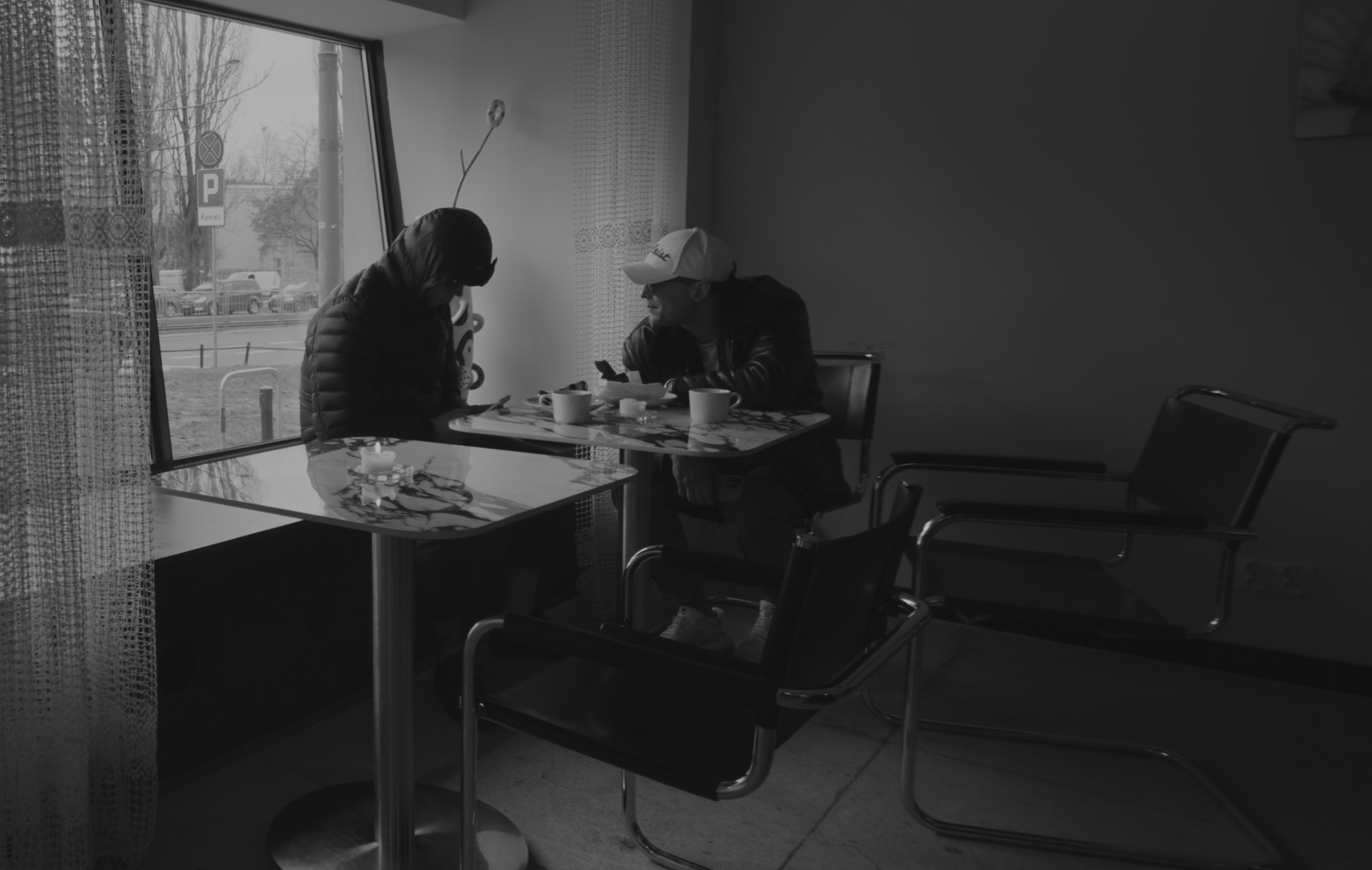 „20 lat tłumienia emocji używkami” – Żyto wraca z mocnym, emocjonalnym singlem