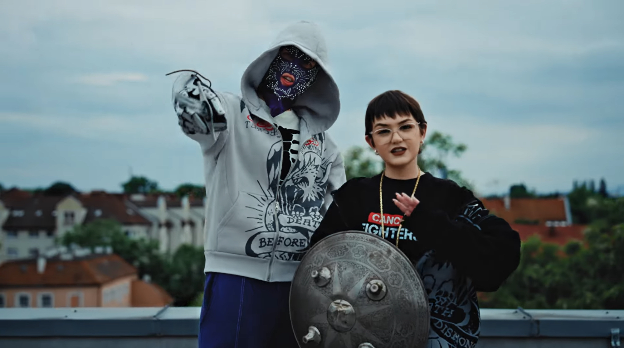 Szpaku idzie w ślady Bedoesa i nagrywa z Na.tiii diss na raka. „Nigdzie się nie wybieram (przysięgam)” to muzyczny manifest walki z rakiem