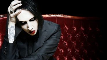 Teledysk: Marilyn Manson – „Wow”