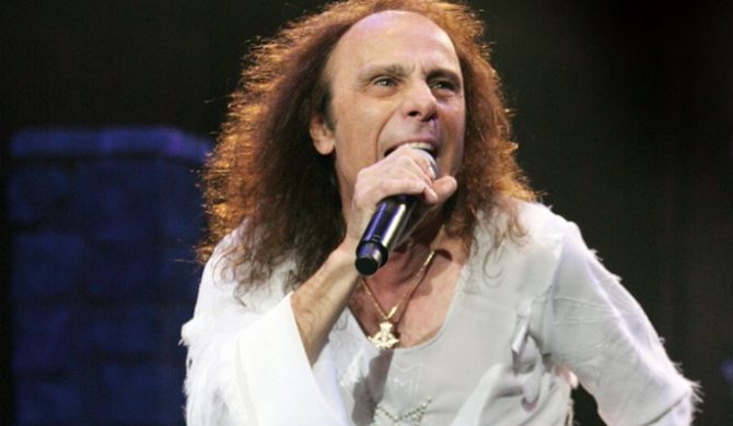 Ronnie James Dio nie żyje