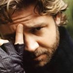 Śpiewający Russell Crowe [video]