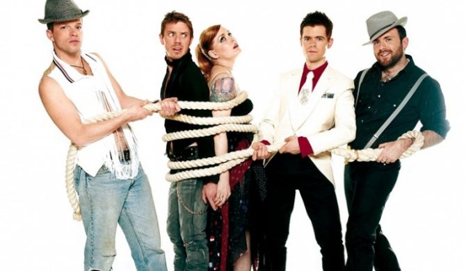 Elton John blokował płytę Scissor Sisters