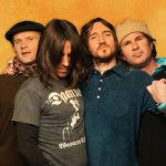 Red Hot Chili Peppers na półmetku