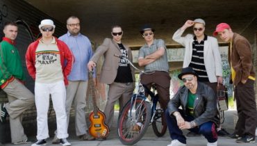 PEPSI ROCKS! presents Vavamuffin